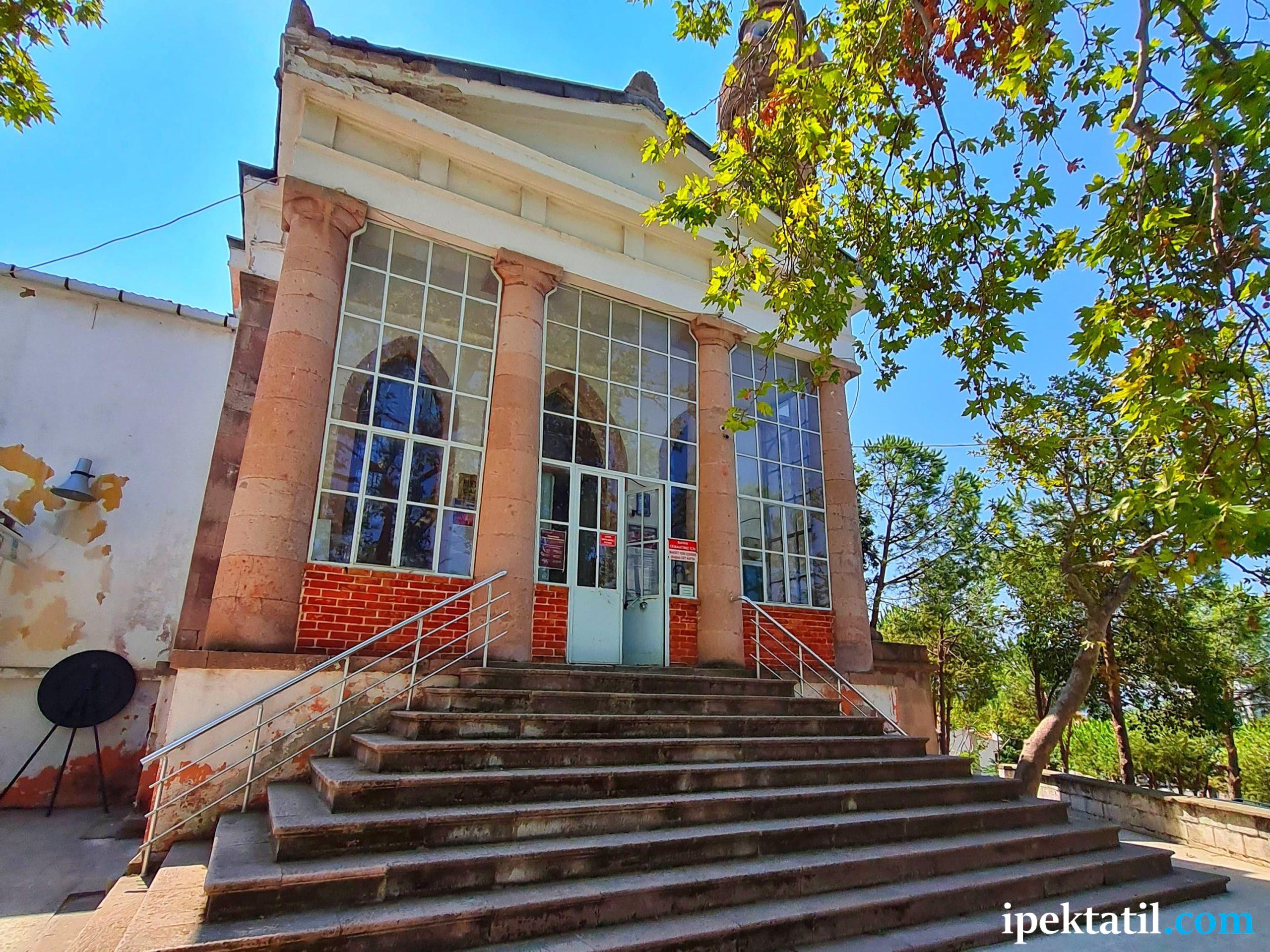 Ayvalık Hamidiye Camii