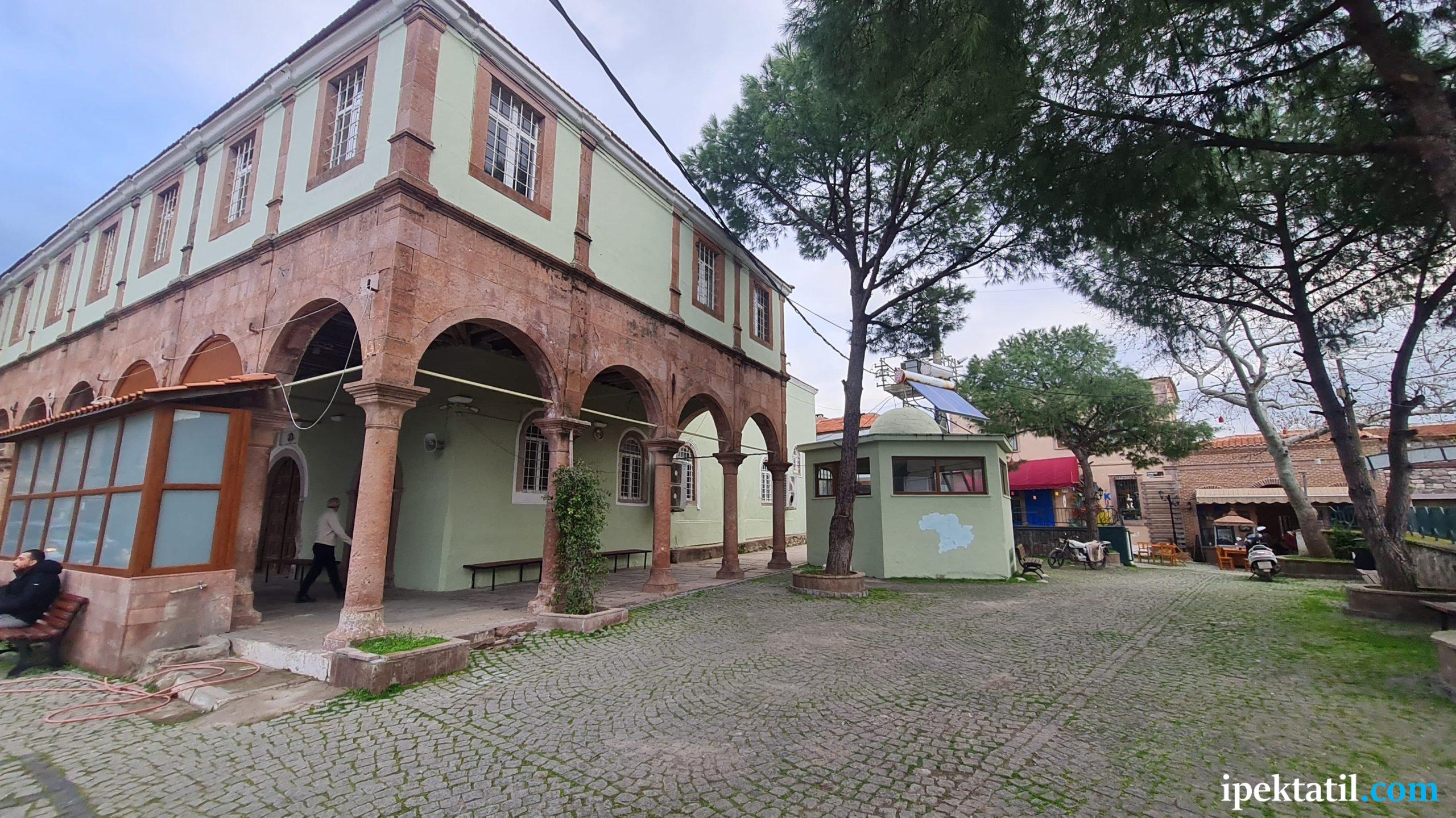 Küçükköy Merkez Cami