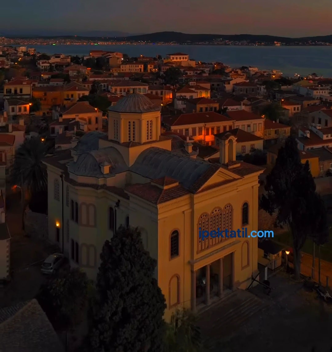 Taksiyarhis Kilisesi Cunda. Rahmi M. Koç Müzesi