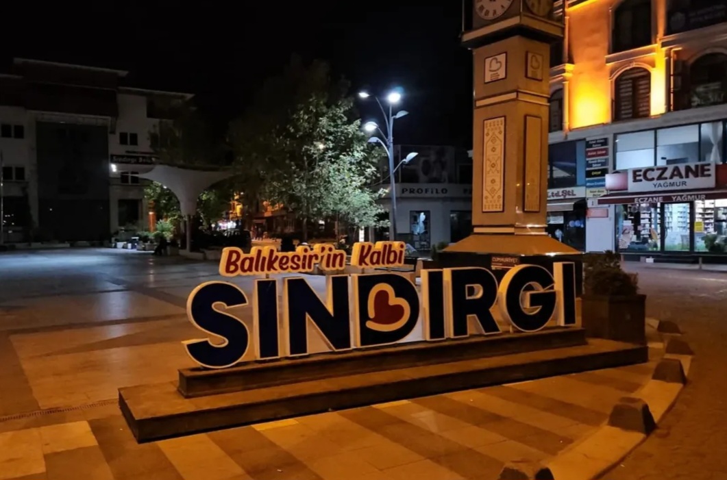 Balıkesir Sındırgı Gezi Rehberi | Tarihi, Doğal Güzellikleri ve Meşhur Lezzetleri