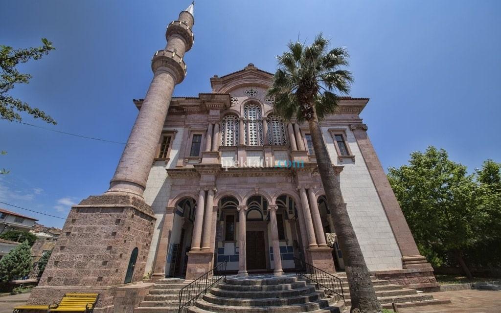 Çınarlı Cami