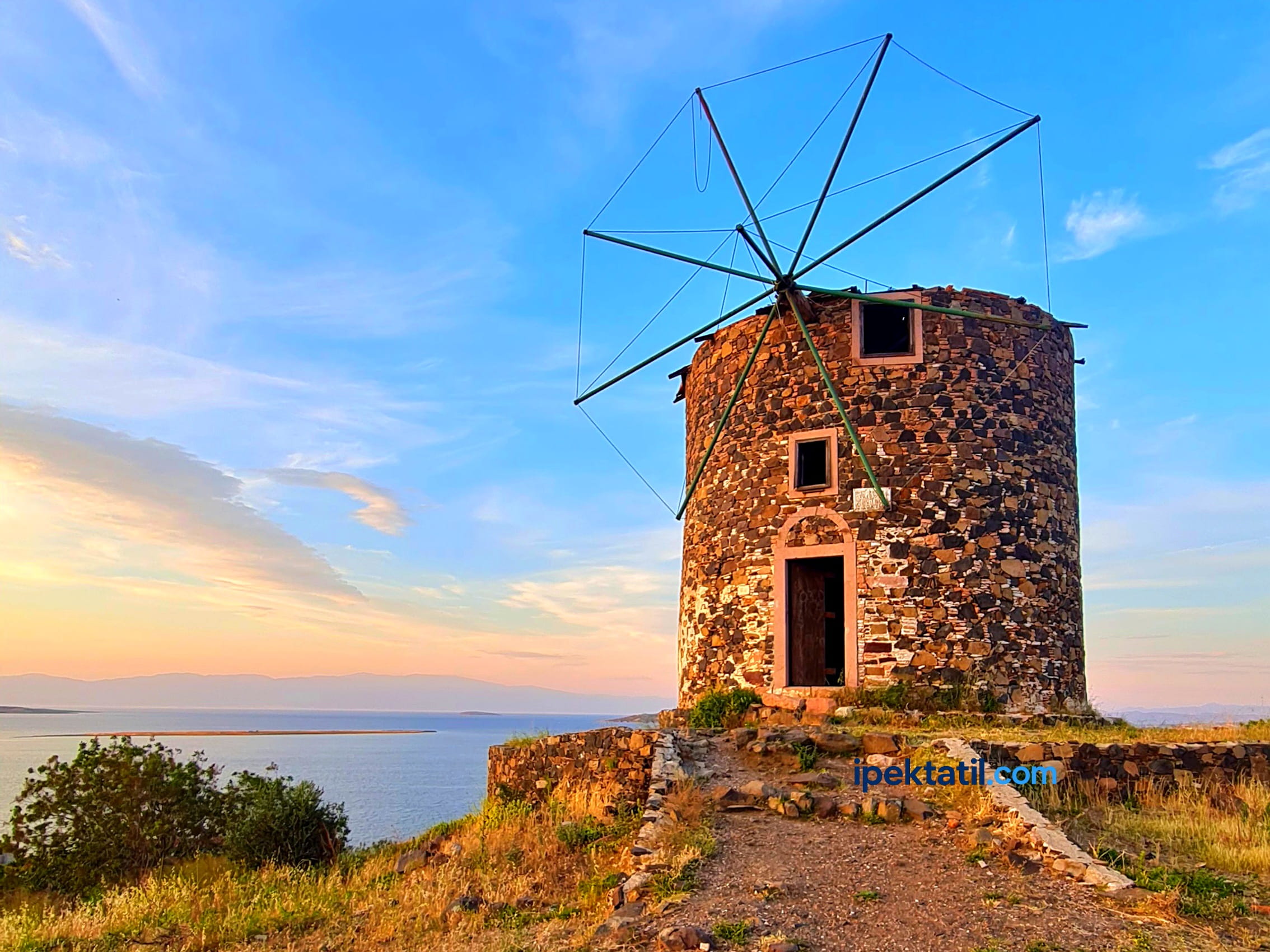 Cunda Adası Gezilecek Yerler