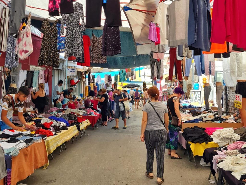 Ayvalık Pazarı