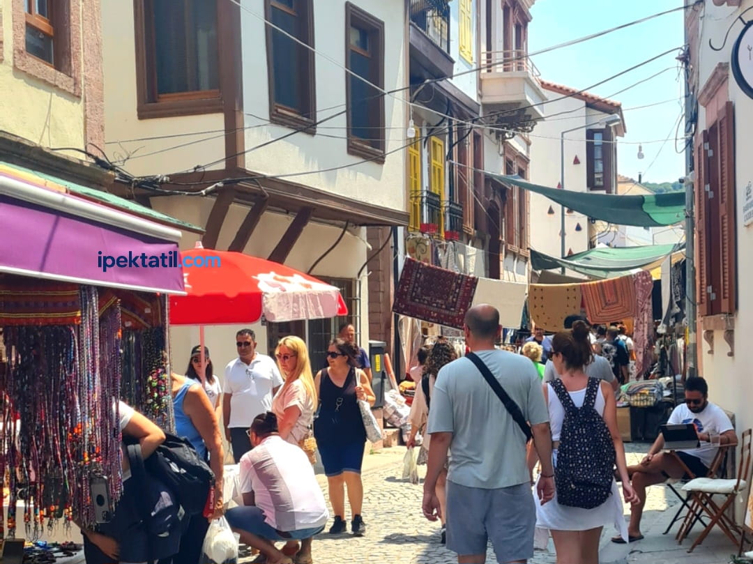 Ayvalık Pazarı Günleri ve Yerleri