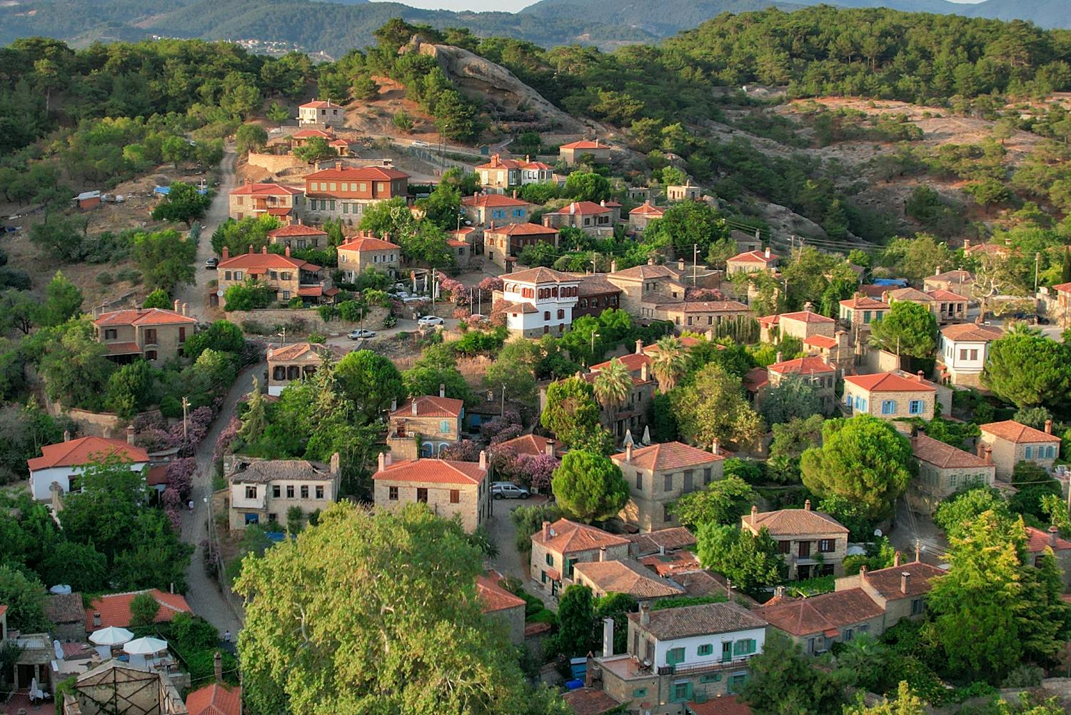 Çanakkale Adatepe Köyü’nün drone ile havadan görünümü