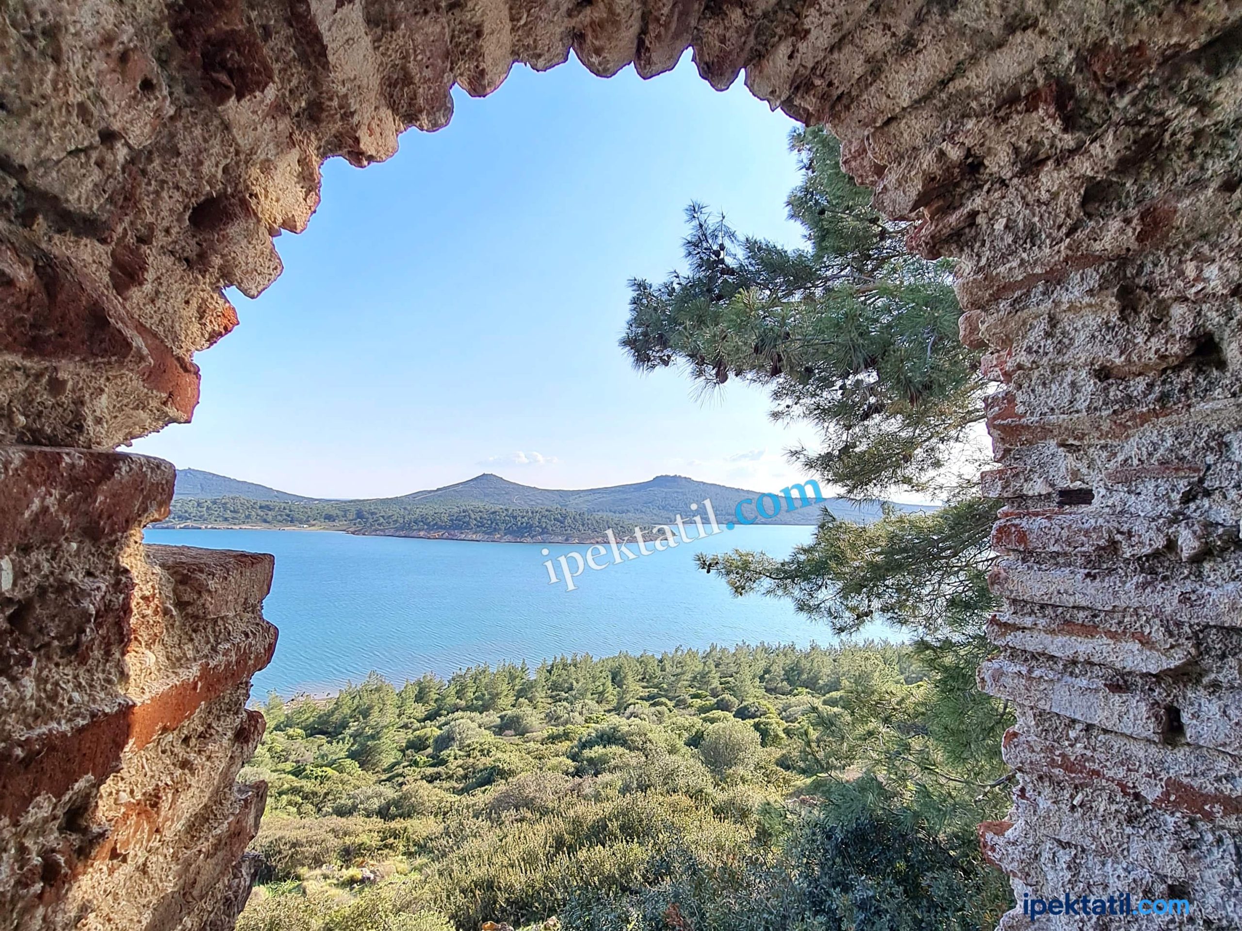 Ayia Paraskevi Manastırı (Taşlı Manastır) iç görseli