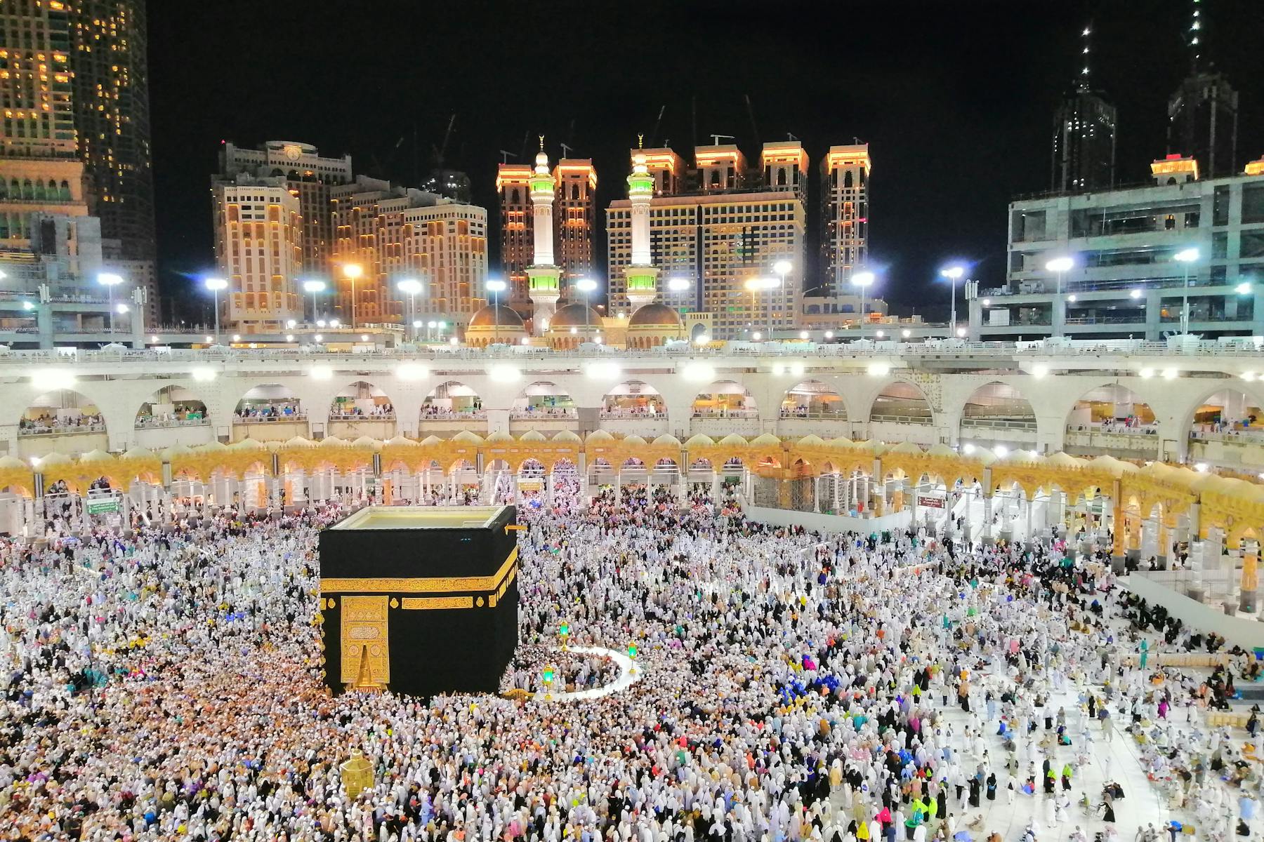 Gece Çekilmiş Kabe Fotoğrafları
