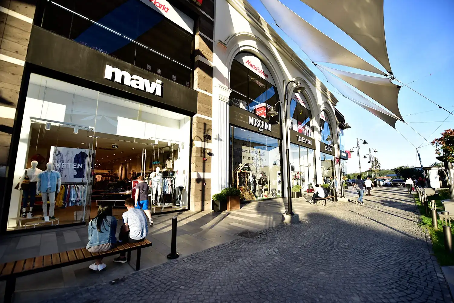 Viaport Asya AVM mağaza listesi ve çarşı bölümü