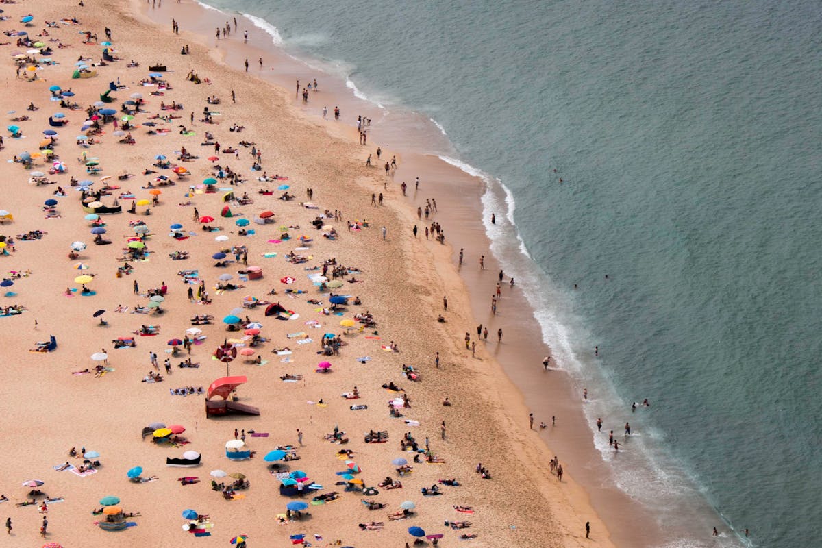Altınova Kum Adası halk plajı