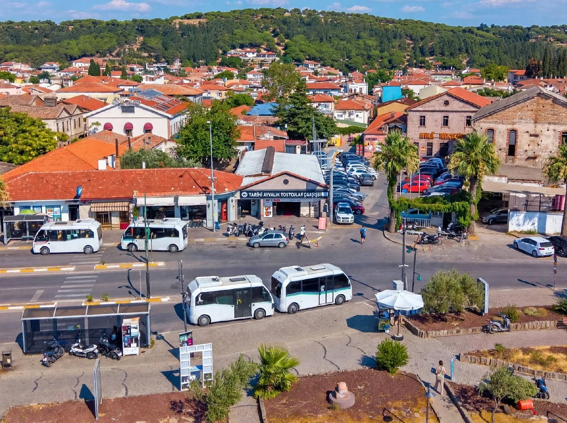 ayvalık tostçular çarşısı