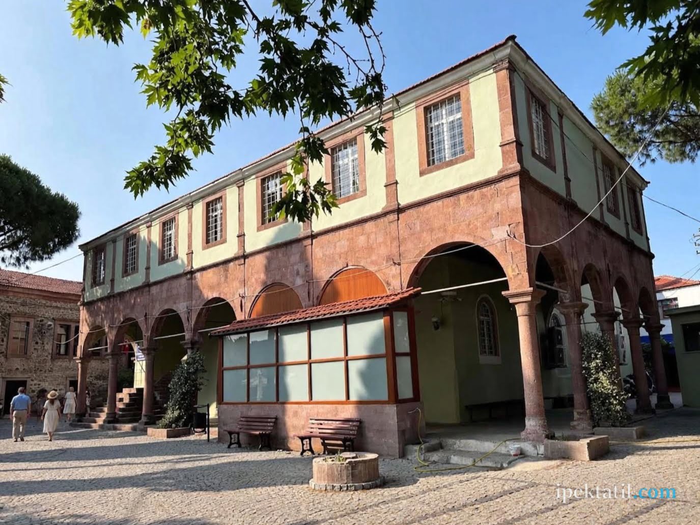 Küçükköy Merkez Cami